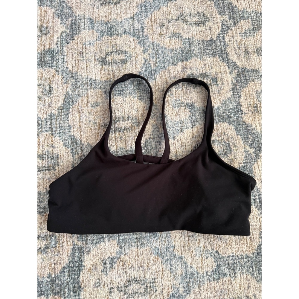 Vuori Yosemite Sports Bra Black Size Medium Excellent Condition - Picture 2 of 5